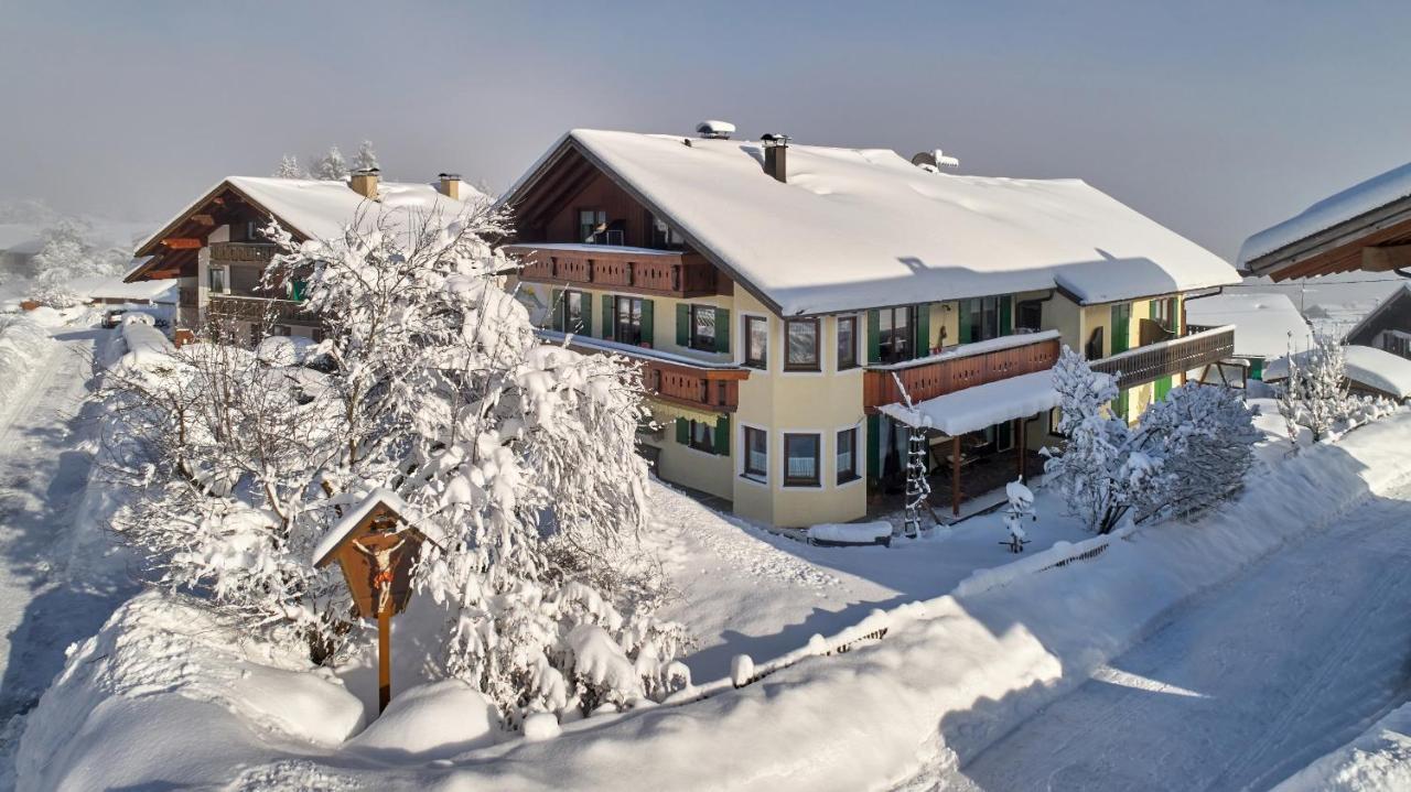 Gaestehaus Alpina Hotel Bad Kohlgrub Eksteriør billede