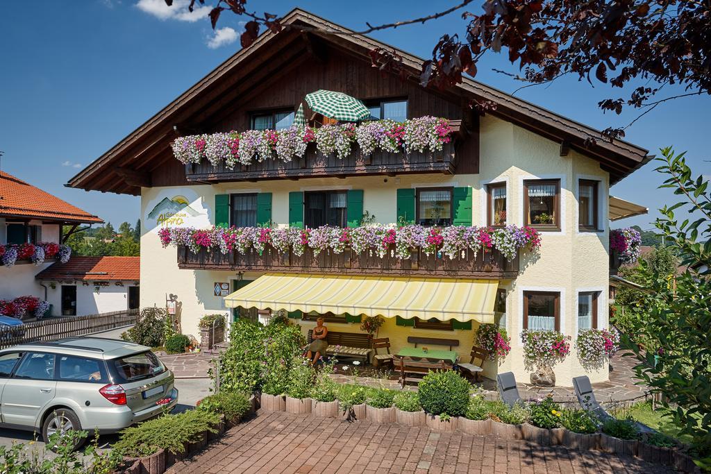 Gaestehaus Alpina Bad Kohlgrub Eksteriør billede